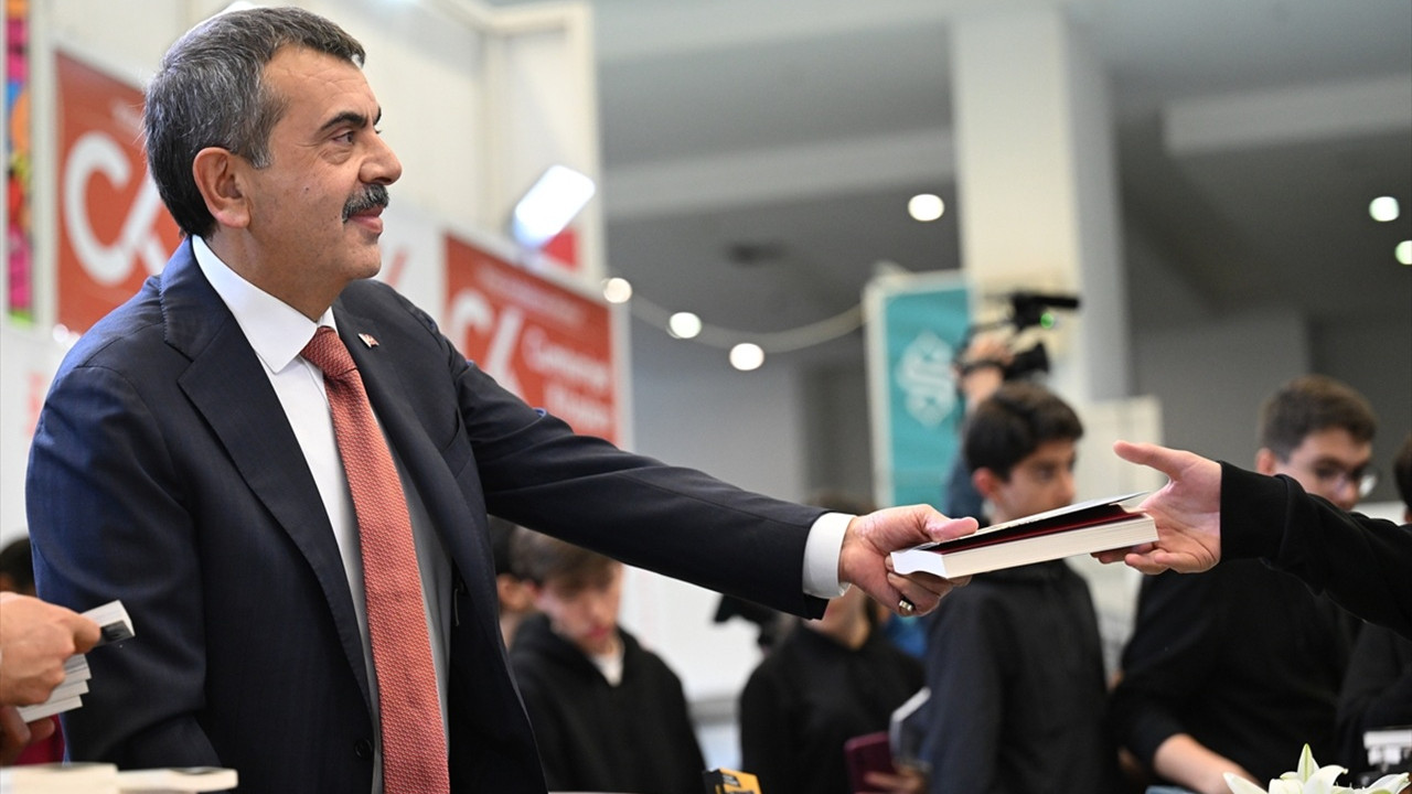 Milli Eğitim Bakanı Tekin: Çocuklarımızın daha erken yaşlarda toplumsal hayata dahil olmalarını arzu ediyoruz