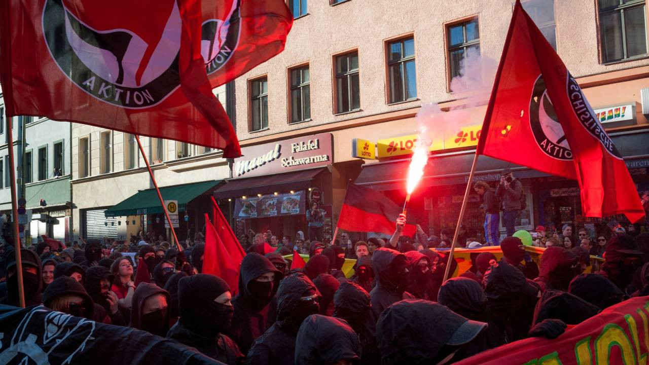 Trump: Bunlar ülkemizi yok etmeye çalışıyor | Antifa, ABD'de neden terör örgütü ilan edildi?