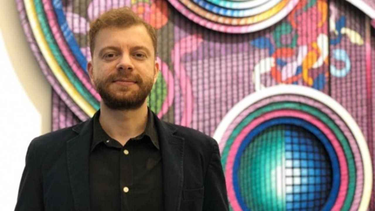 Akademisyen Emrah Gülsunar tutuklandı