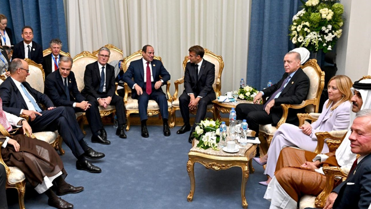 Meloni ile bir araya gelen Erdoğan: Sana sigarayı bıraktırmam lazım