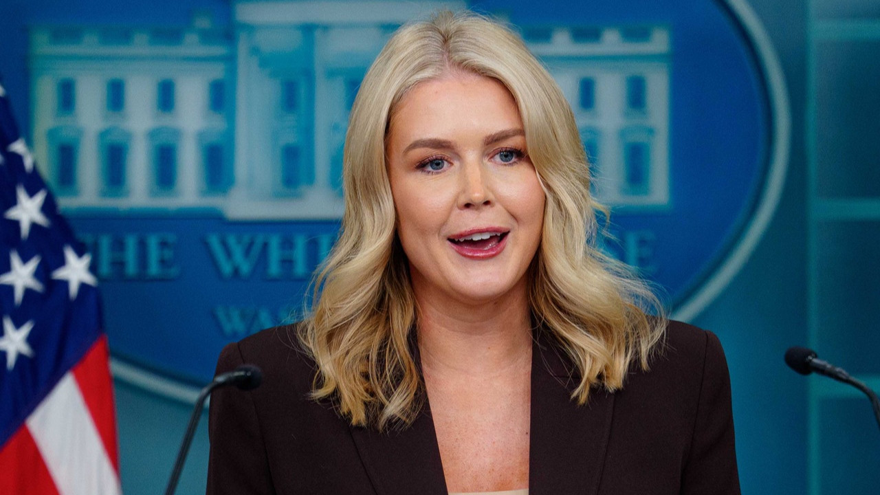 Beyaz Saray sözcüsünden 'annen seçti' açıklaması: Yanıt verdiği muhabiri 'solcu aktivist' olmakla suçladı