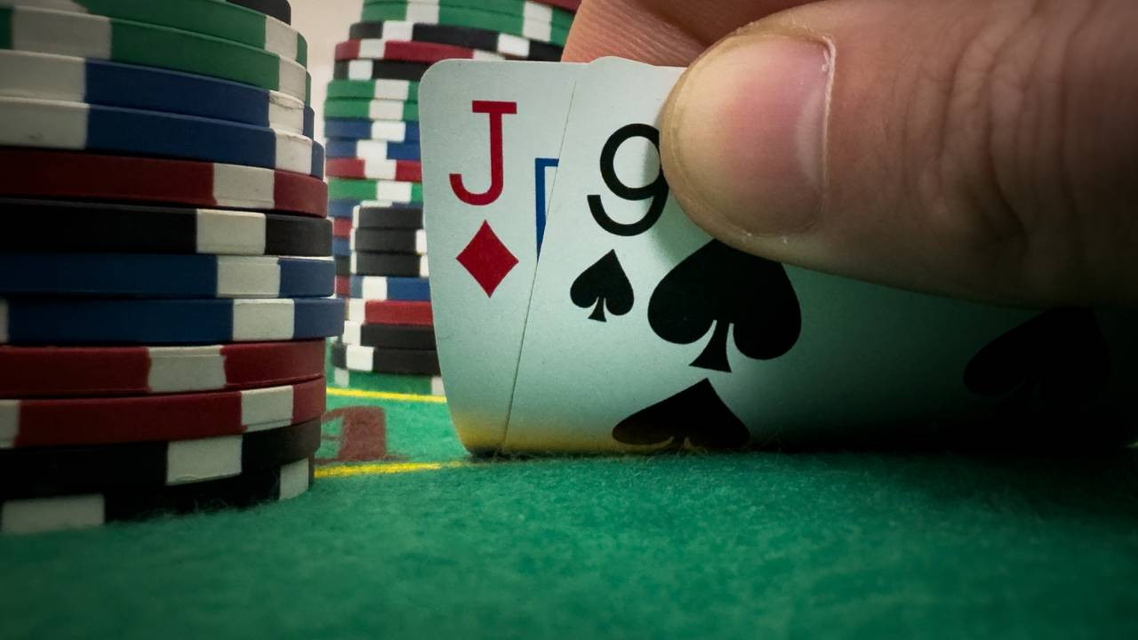 7 milyon dolarlık poker vurgunu | NBA yıldızları başrolde: X-ray cihazları, gizli kameralar