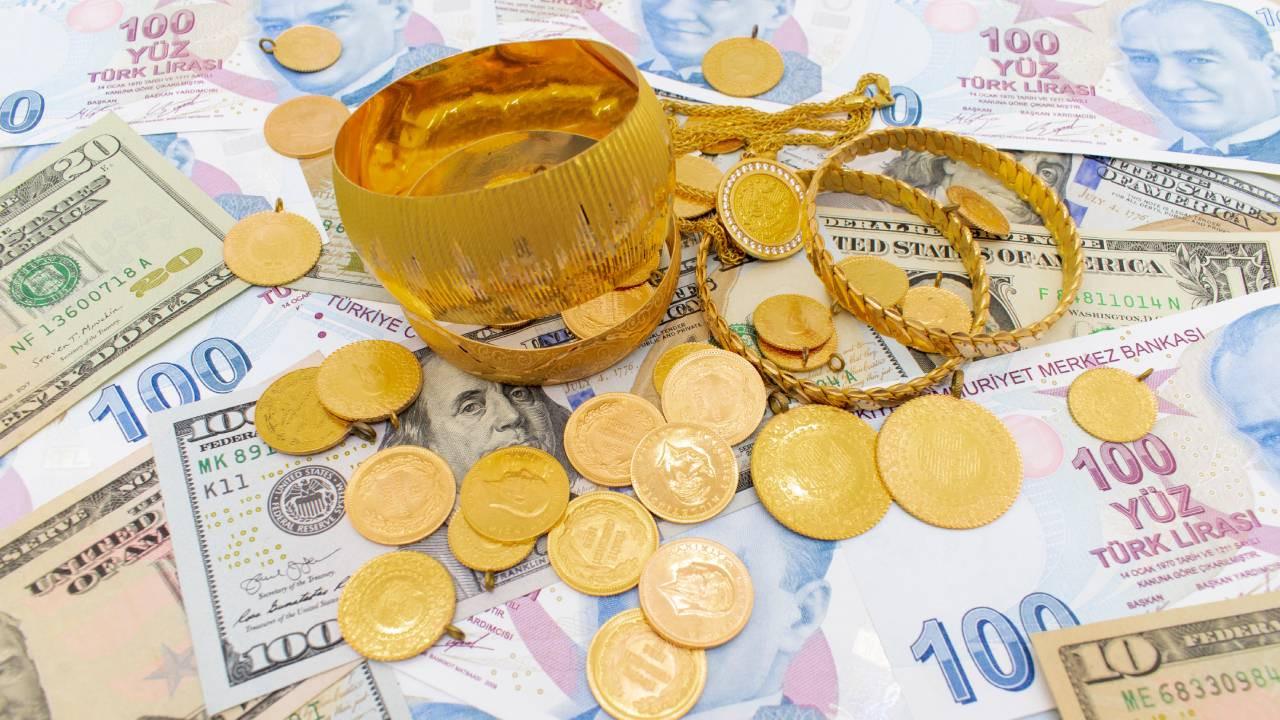 Commerzbank altın tahminini yukarı yönlü güncelledi