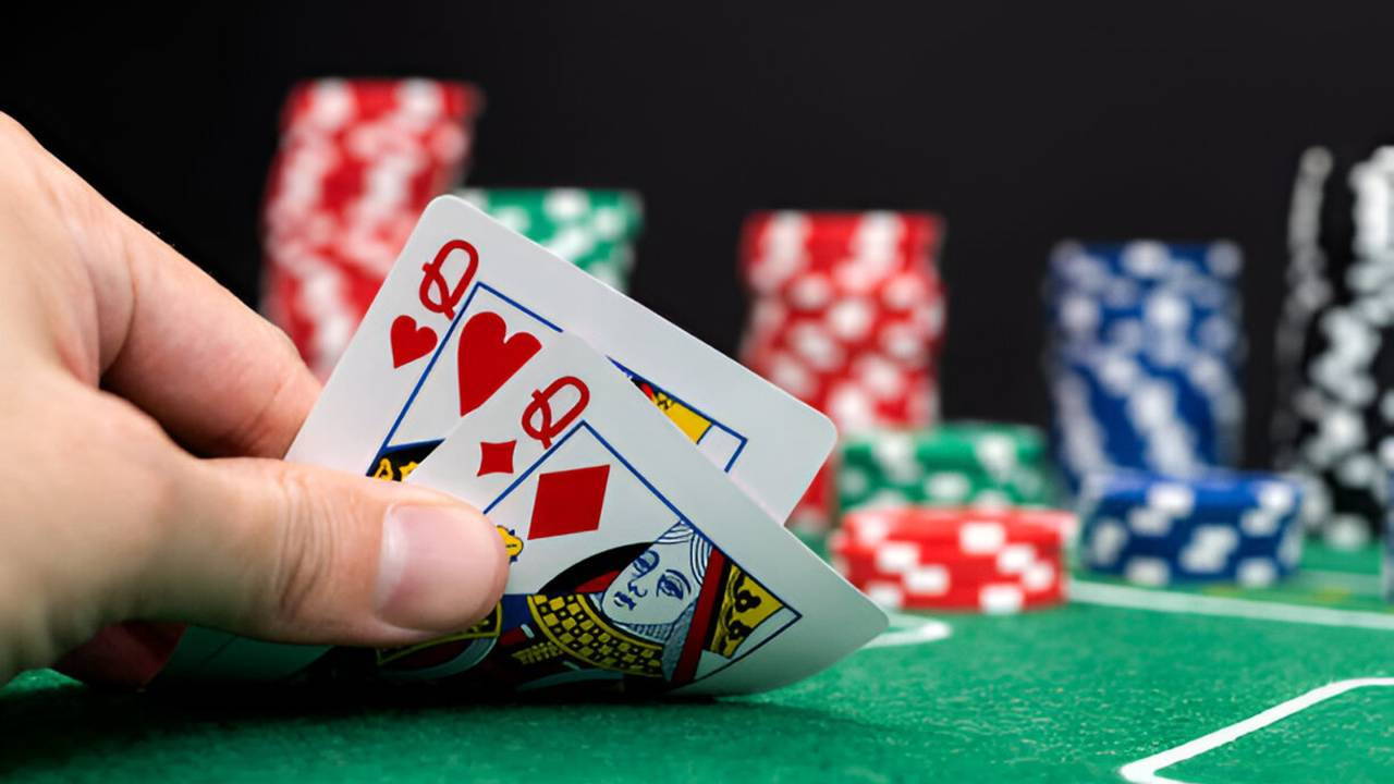 Forbes haberi: Poker oynayarak servet kazandı, parasını yulafa yatırdı