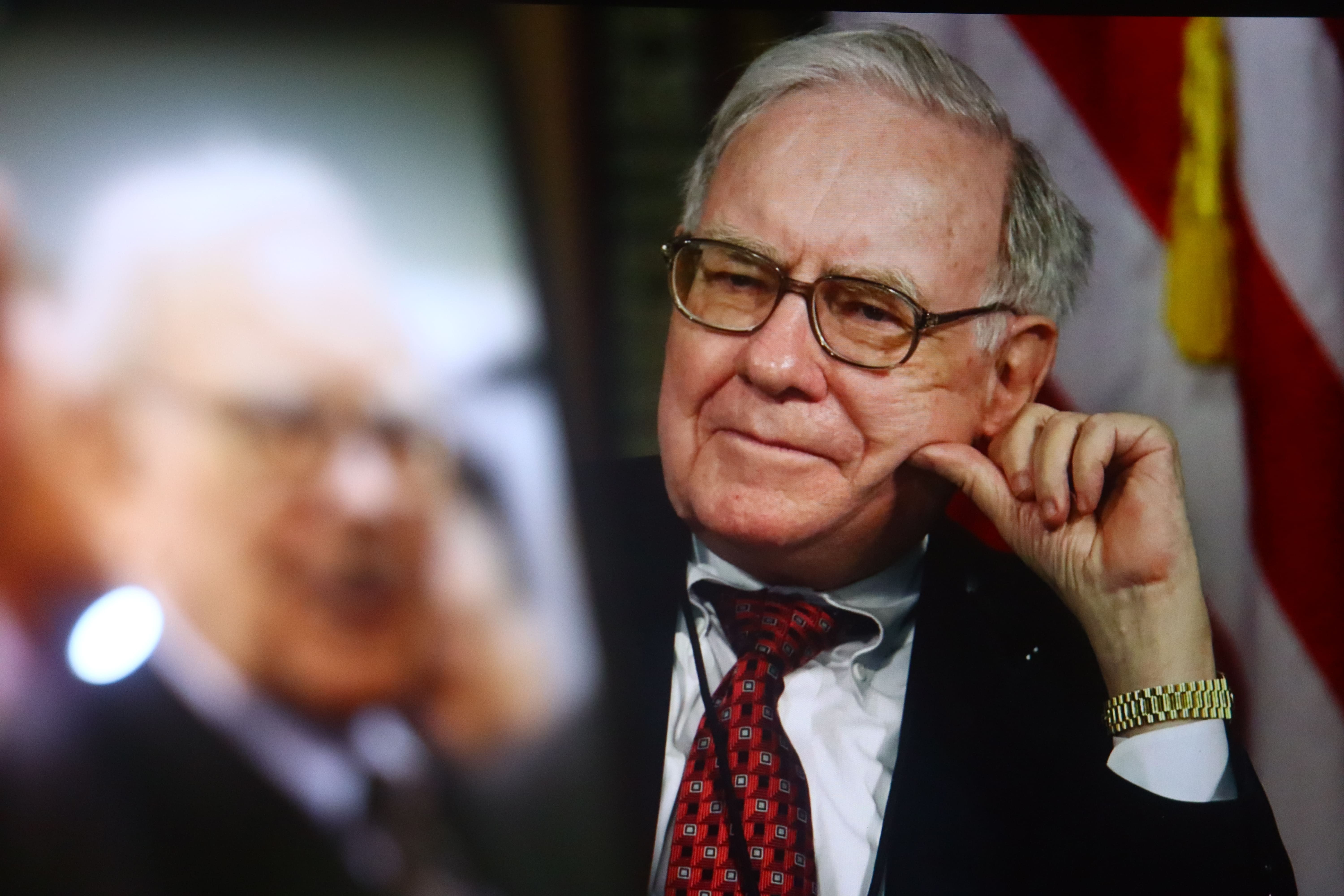 Warren Buffett'tan son tavsiyeler: Hayatınızı iyi yaşayın, idollerinizi dikkatli seçin