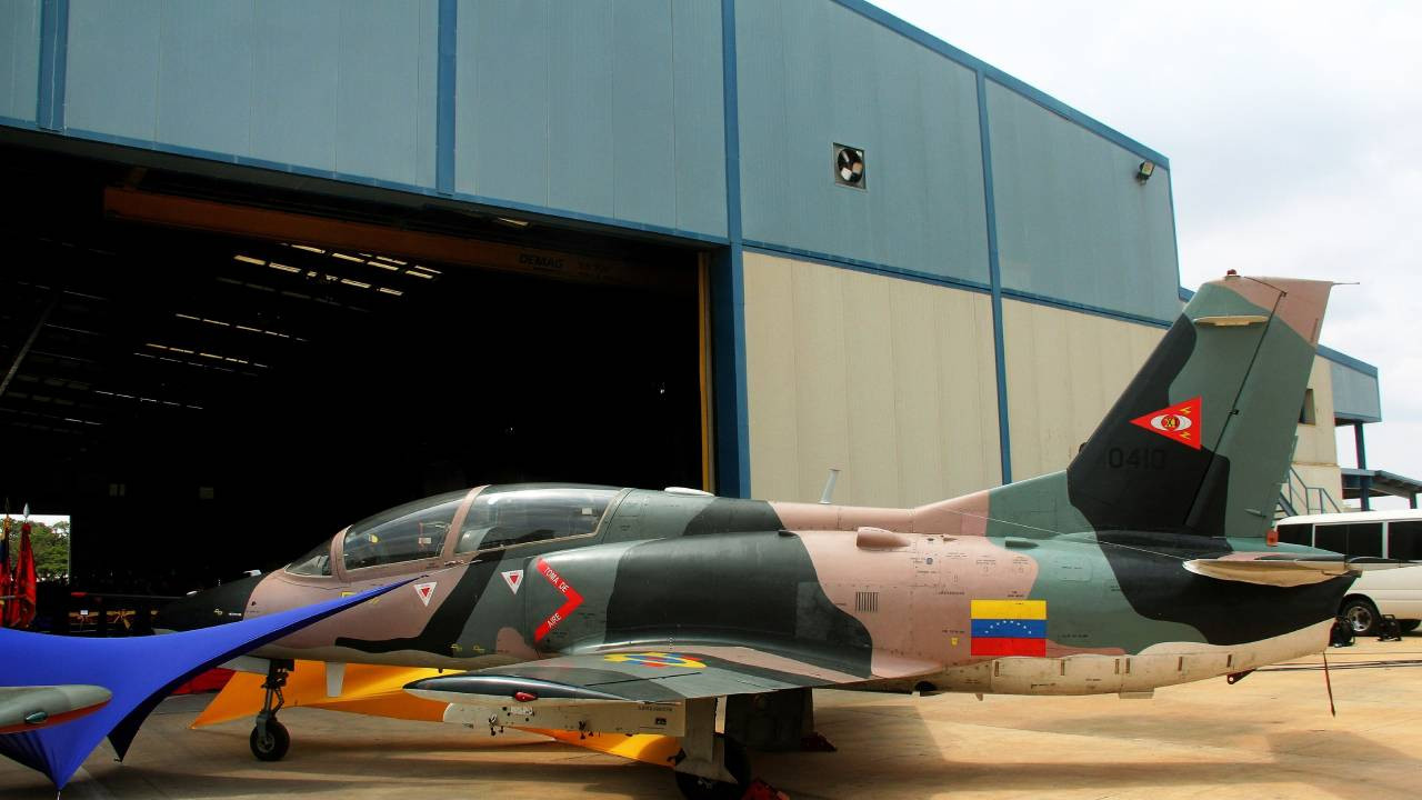 CNN International analizi: Venezuela ordusunun ABD'ye karşı şansı var mı?