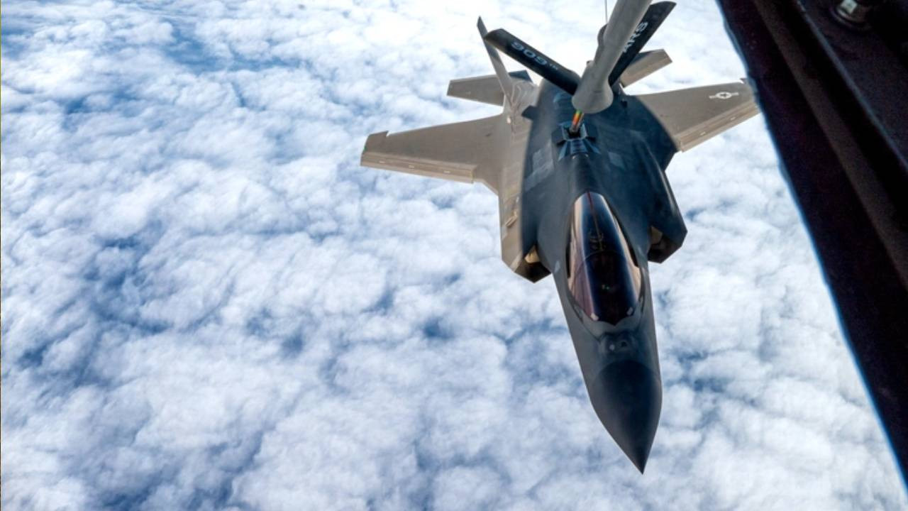 İsrail'i koruma yasası Suudilere de çarptı | Washington, Riyad'a düşük özellikli F-35 satmış