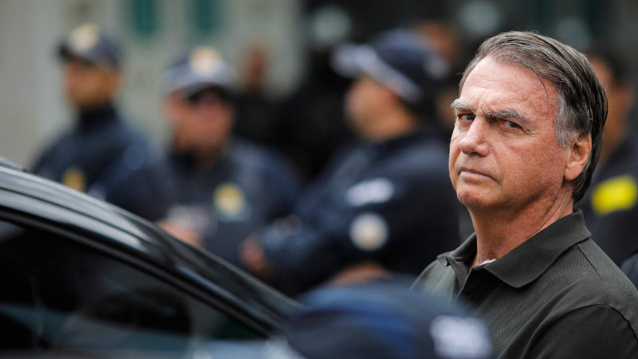 Brezilya'daki yüksek mahkemeden karar: Bolsonaro tutuklu kalmalı