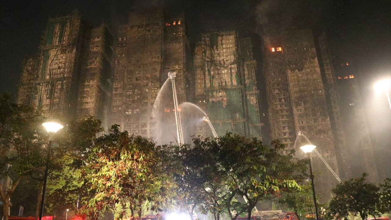 Reuters dünyanın konuştuğu yangını inceledi: Tek bir noktada başlayan alevler nasıl her yere yayıldı?