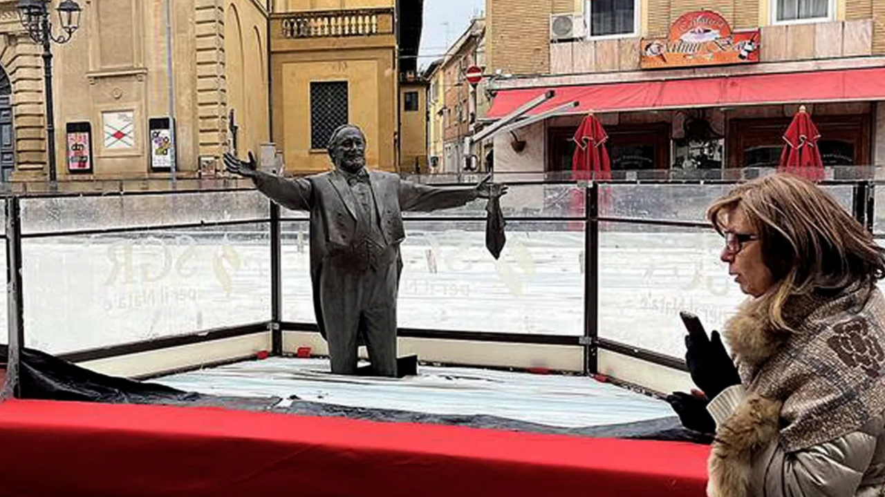 Ünlü opera sanatçısı 'buza gömüldü': İtalya'da 'Pavarotti' krizi