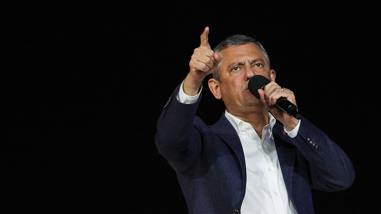 Özgür Özel, CHP'nin asgari ücret teklifini açıkladı: Hak edilen en az 39, bunun altında yokuz