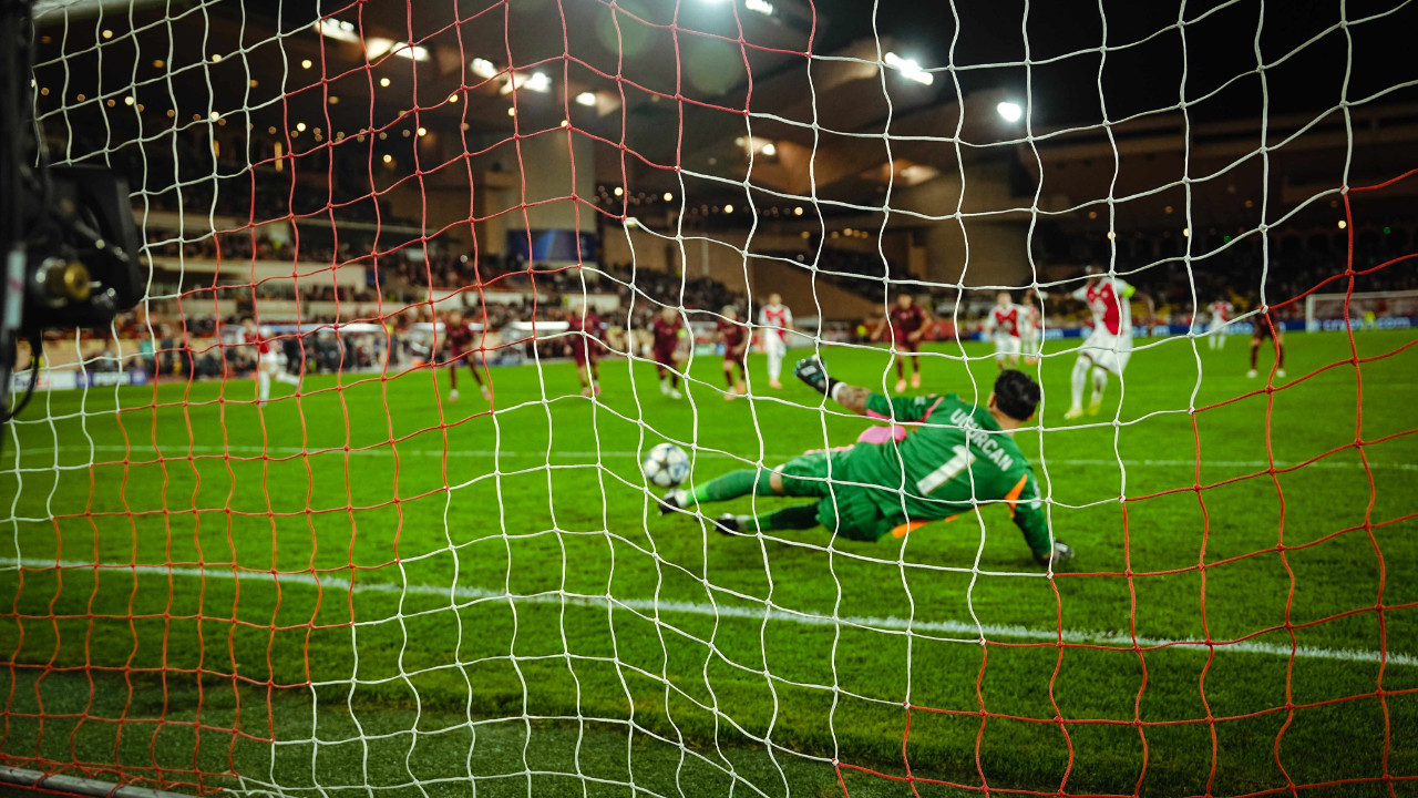 Fransız basını Sane ve Uğurcan'ı mercek altına aldı, Galatasaray neden Monaco'yu yenemedi?