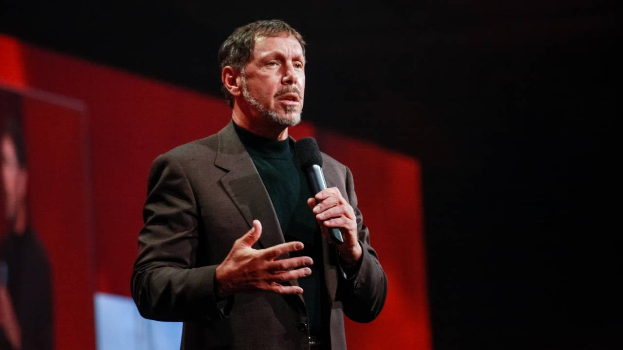 Larry Ellison 4 milyon dolara aldığı evi 45 milyon dolara sattı