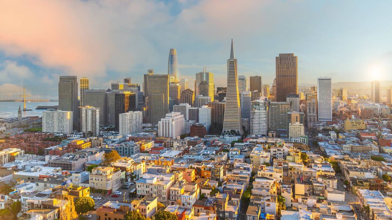 Yüzde 5'lik servet vergisi: 82 yaşındaki milyarderi California'dan kaçıran tasarı