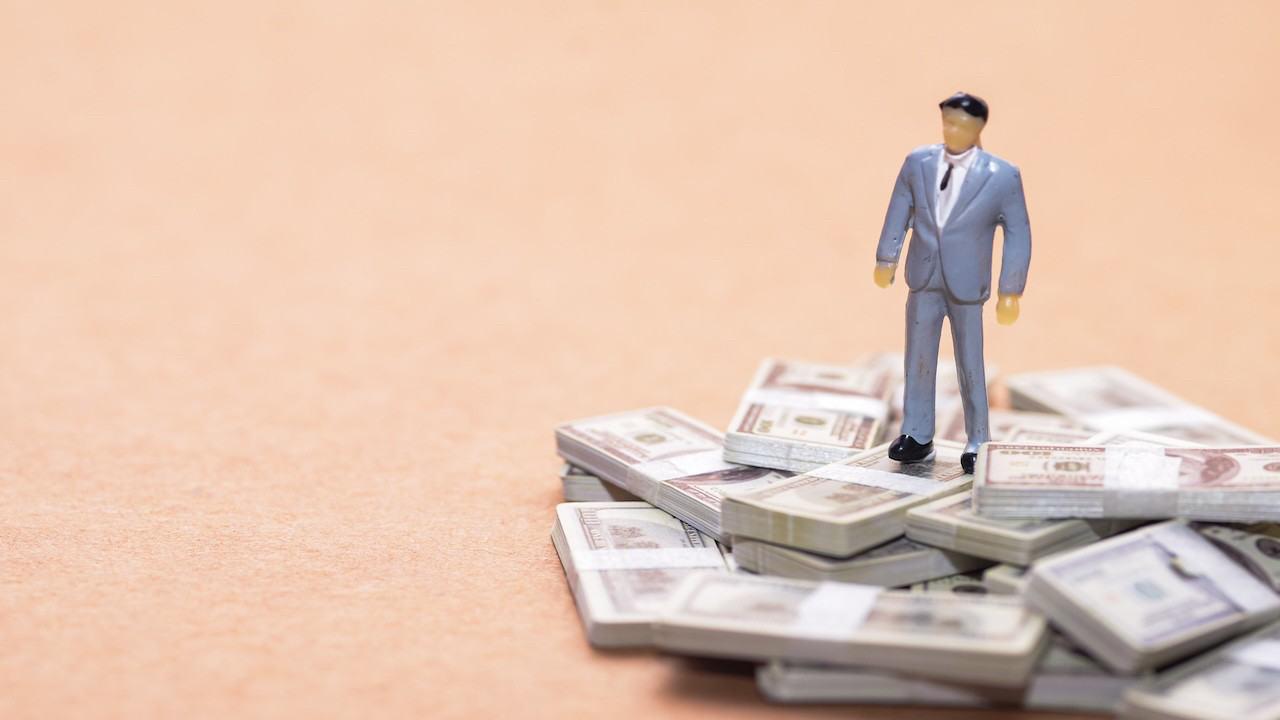 Oxfam raporu: Milyarderlerin serveti rekor seviyeye çıktı, oligarşi yükseliyor