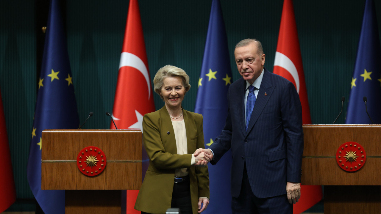 Politico: AB, 'kritik ortak' Türkiye'yle ilişkileri yeniden canlandıracak