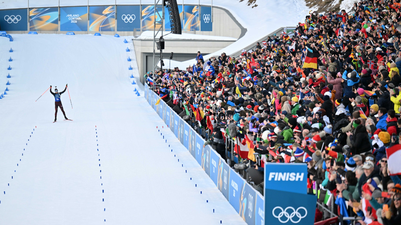 Kış Olimpiyatları'nda madalya kazanan Norveçli sporcu aldattığı kız arkadaşından ağlayarak af diledi