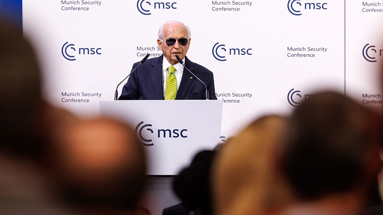 Dünya siyasetini belirleyen zirvenin 'en tuhaf' anları: Politico, Münih Güvenlik Konferansı 'ödüllerini' dağıttı