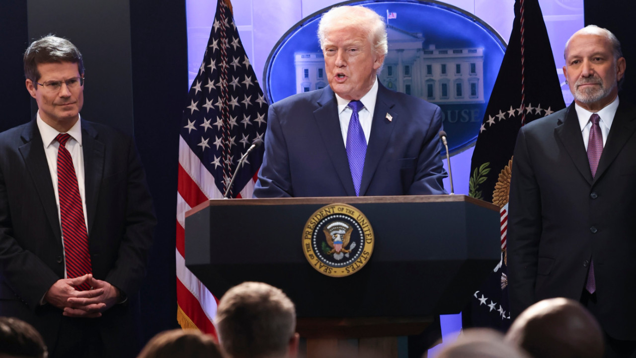 Yüksek Mahkeme iptal etti, Trump tepki gösterdi: Ek tarifelerin geleceği ne olacak?