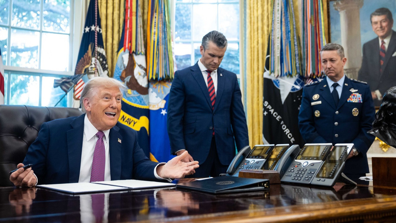 Trump'ın ekibinde kim ne diyor: Yakın çevresi ihtiyatlı olsa da başkan İran'a saldırıdan yana