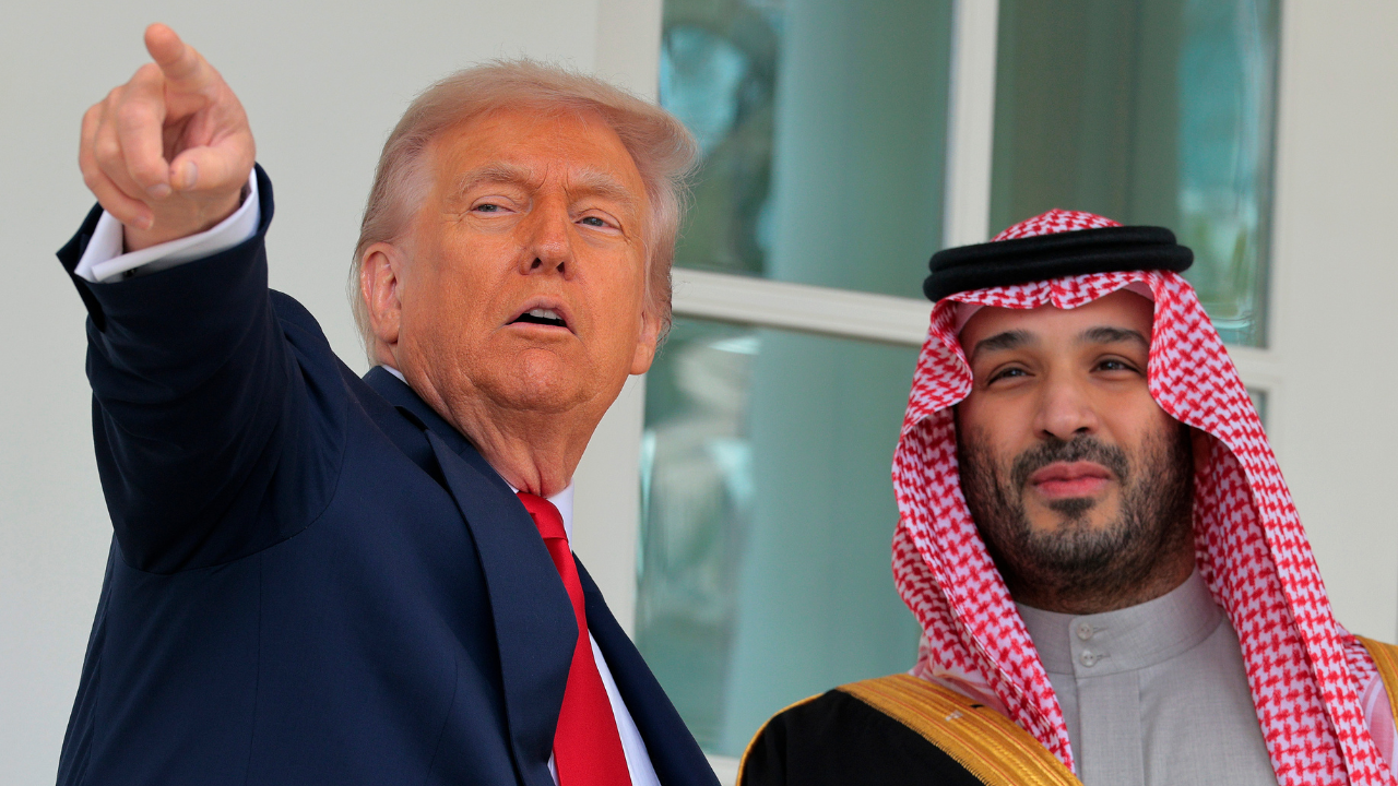 ABD-İsrail operasyonunun perde arkası: Suudi Arabistan, İran saldırısı için baskı yaptı mı?