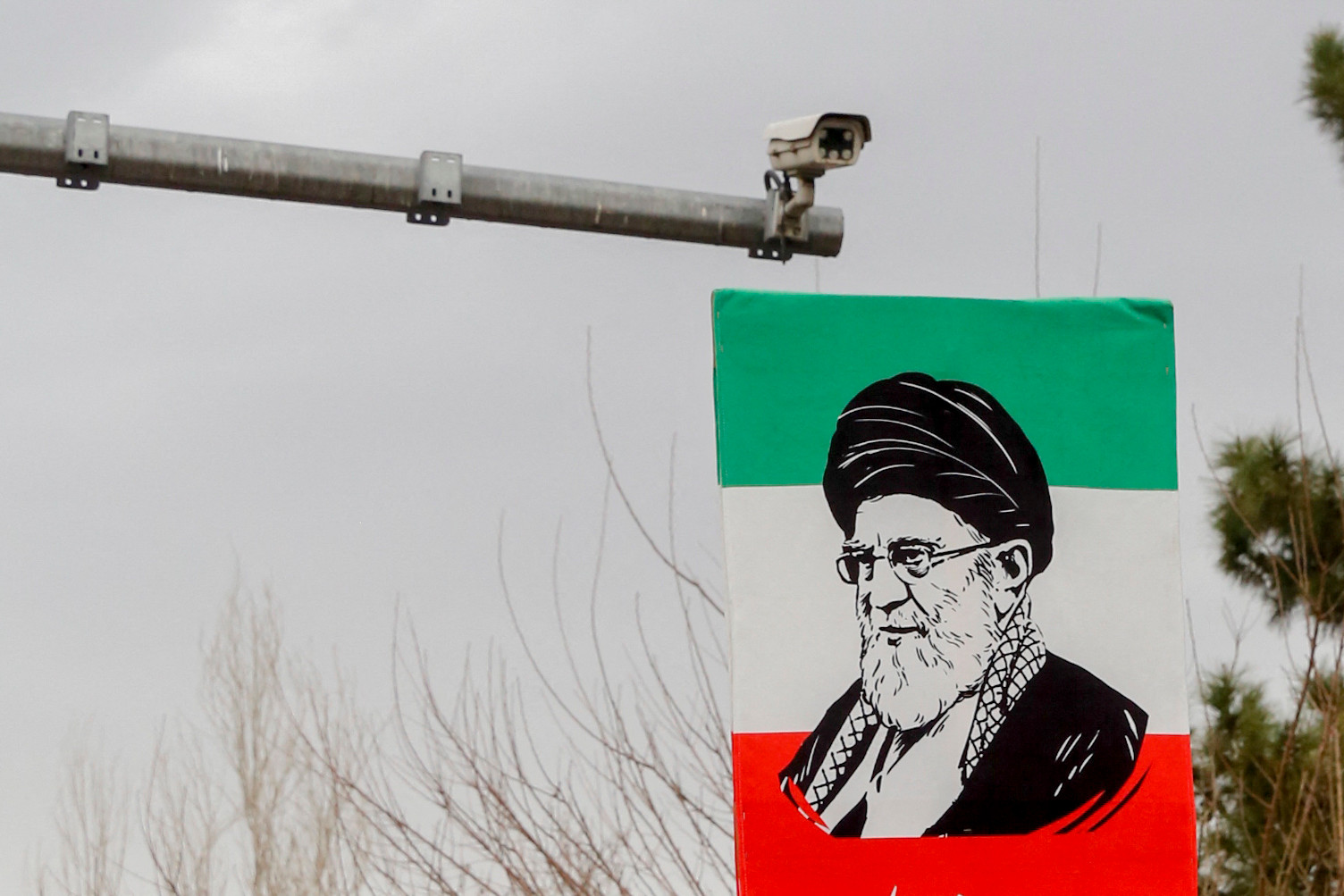 Hamaney suikastından yeni detaylar: İsrail istihbaratı yıllardır Tahran'ın trafik kameralarını izliyormuş