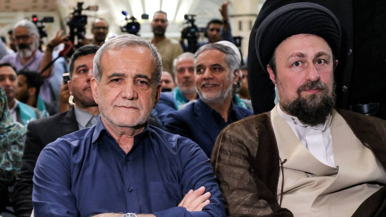 Reuters Tahran’da Hamaney sonrasını yazdı: İran'da Humeyni'nin torunu sahneye çıkıyor