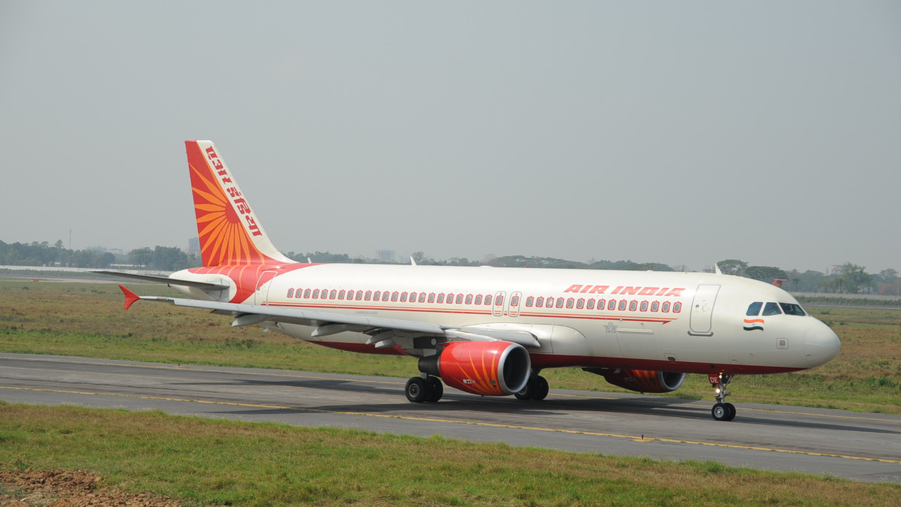 İran savaşı Hint havayollarını vurdu: Uçuşların yüzde 64'ü iptal oldu