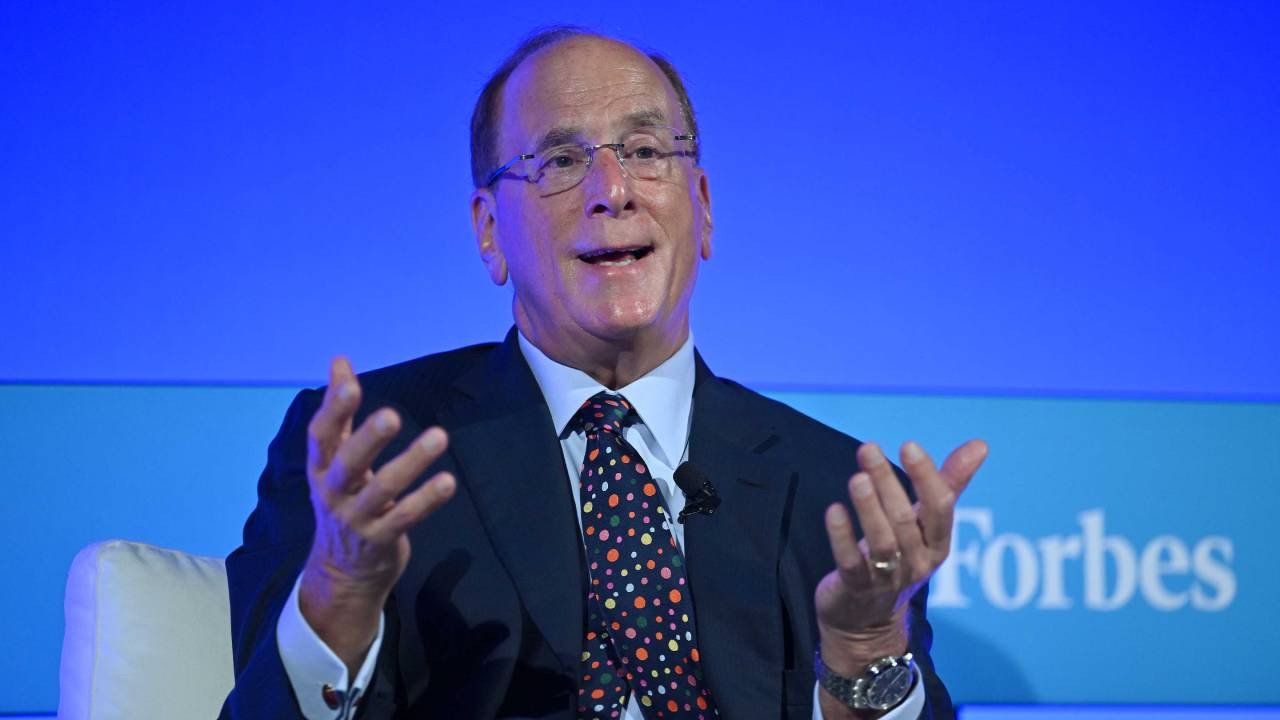 BlackRock CEO'su: Petrol 150 dolar olursa küresel resesyon başlar