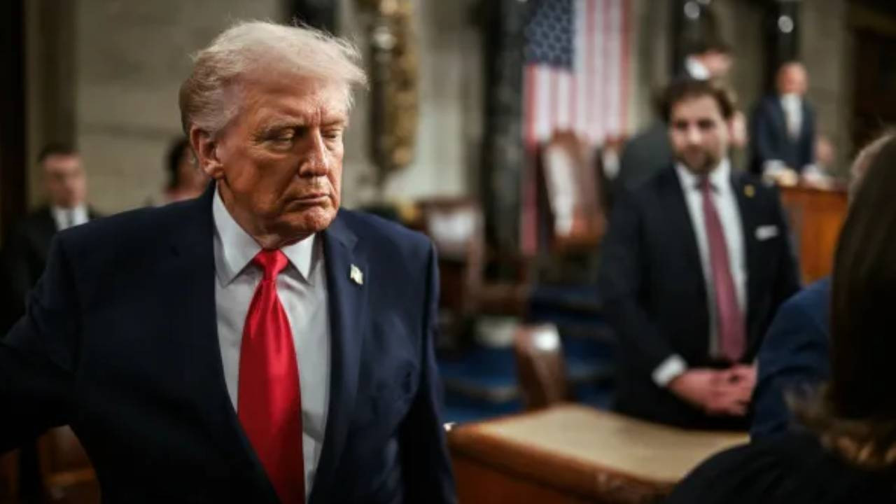 ABD Başkanı Trump'tan müttefik ülkelere: Petrolü gidin kendiniz alın, ABD artık yanınızda yok