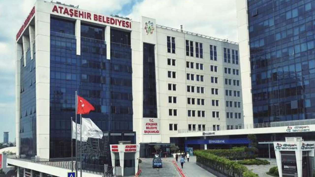 Ataşehir Belediyesine yönelik operasyonda gözaltına alınan 20 kişi adliyede