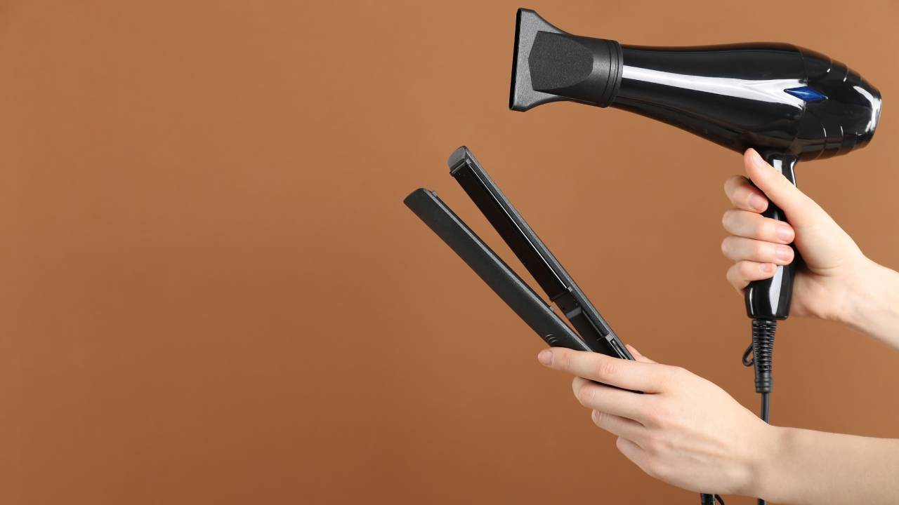 Saç kurutma makinesiyle 500 bin dolarlık vurgun: Sıcaklık sensörünü ısıtıp parayı çekip kayboldular