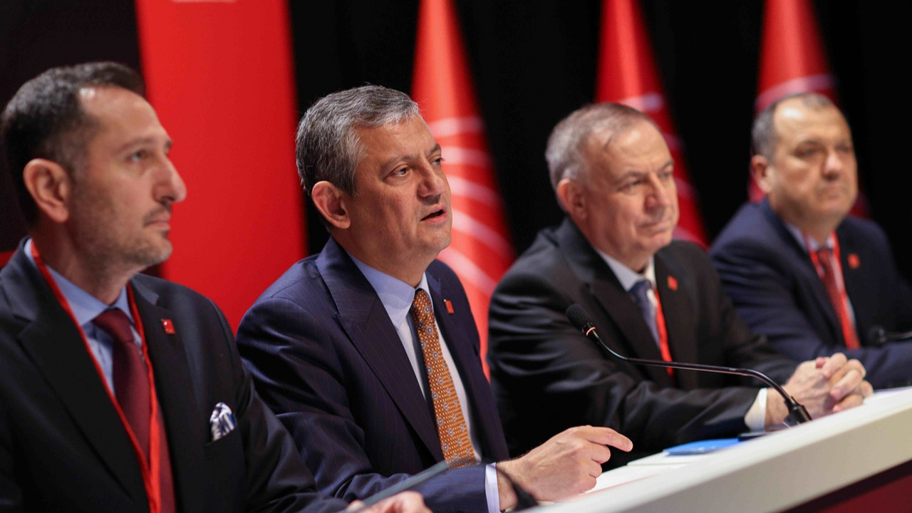 CHP 'hukuki mücadele' için sandık kuruyor