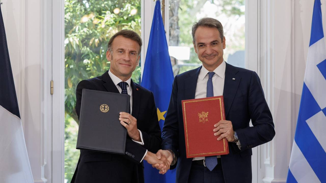 Resmileşti: Ege'de Yunanistan-Fransa ittifakı, Macron 2020'yi hatırlattı, 'Türkiye'ye karşı duran tek ülke Fransa'ydı'