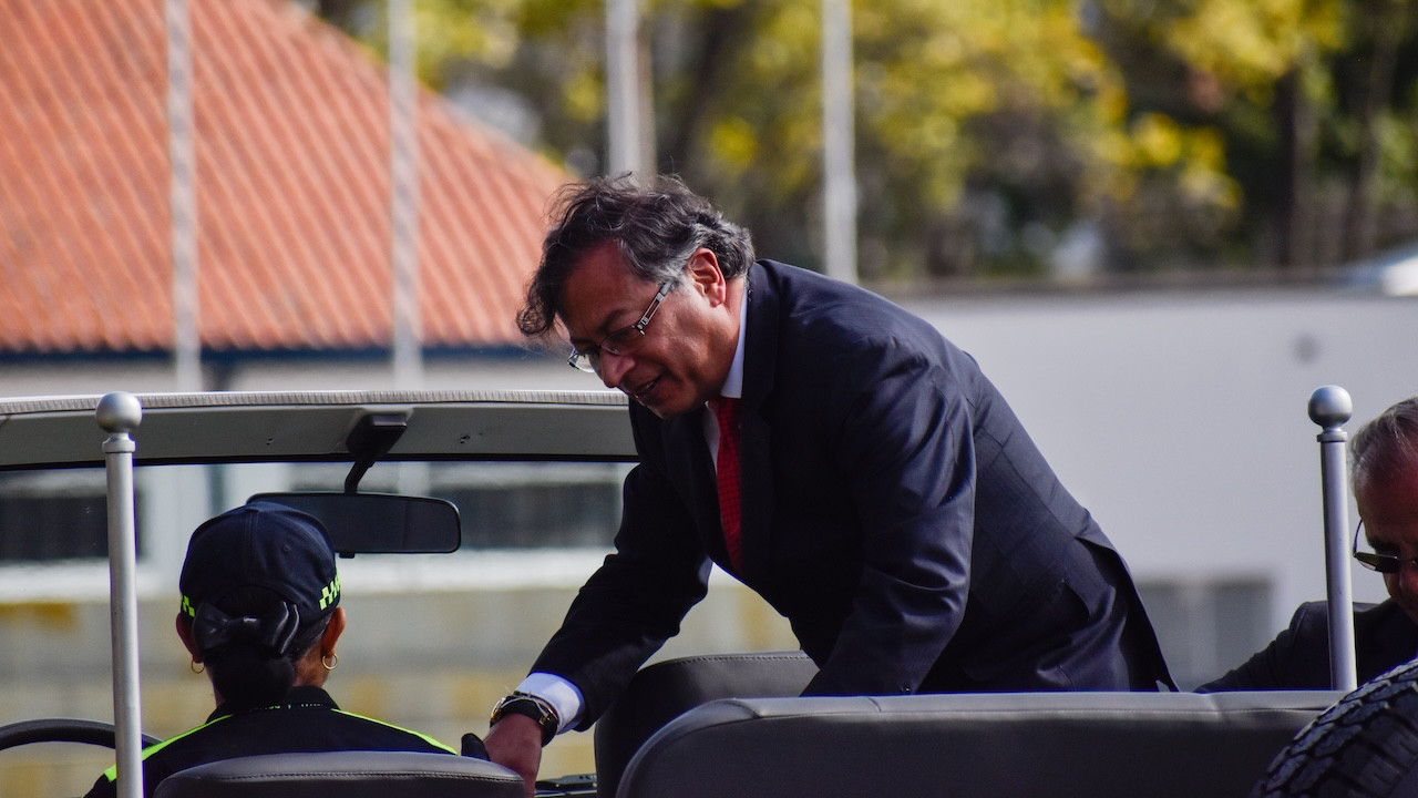 Kolombiya Başkanı Petro'dan sert uyarı: "İntiharcı kapitalizm" savaş ve faşizm getiriyor