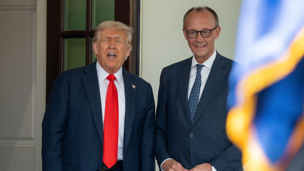 NATO restini yineledi: Donald Trump'tan Almanya'ya 'askerleri çekme' tehdidi