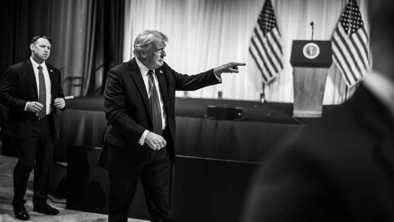 Trump'ın 700 milyar dolarlık şüphesi: İçeride altın bıraktılar mı merak ediyorum, çok çalıyorlar