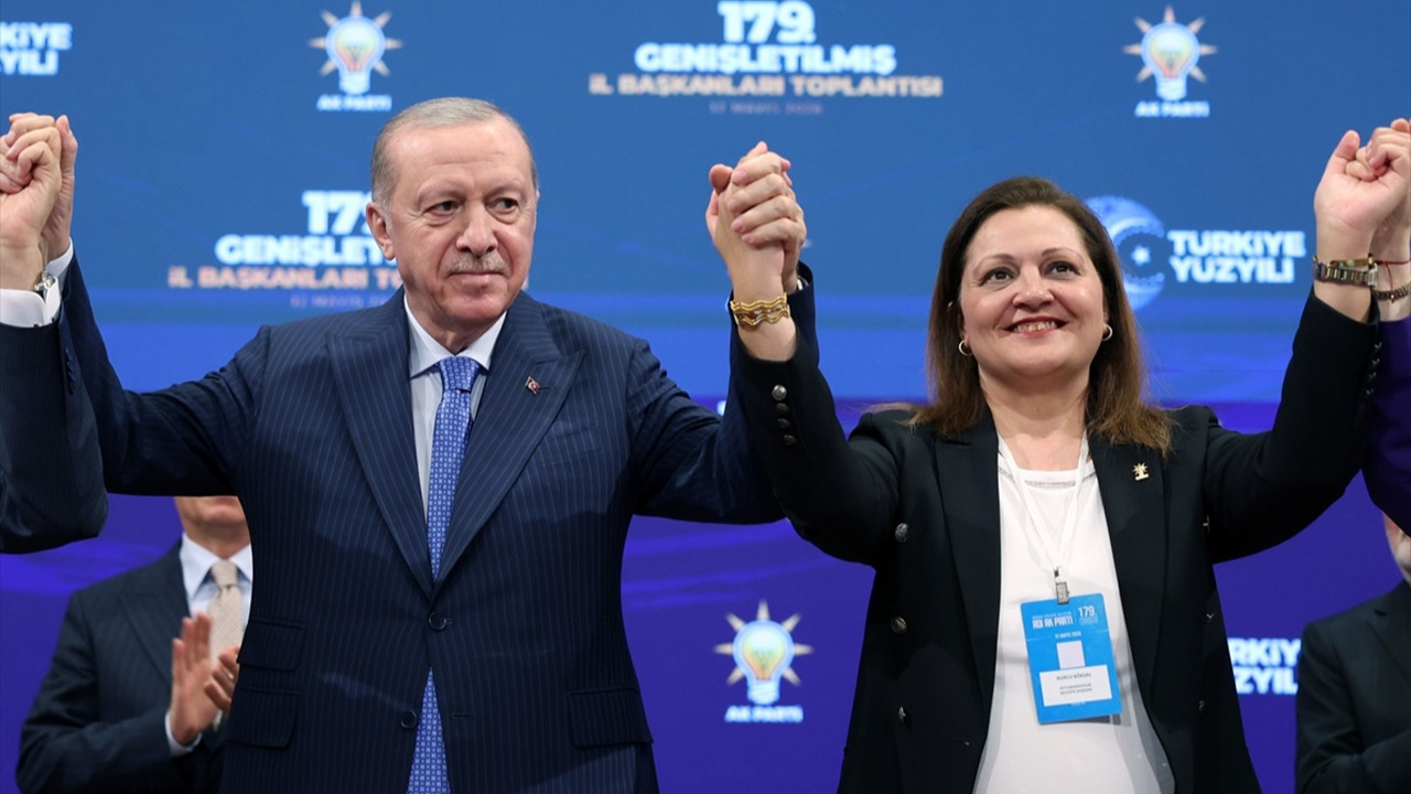 Afyon Belediye Başkanı Burcu Köksal AK Parti Genel Merkezi'nde