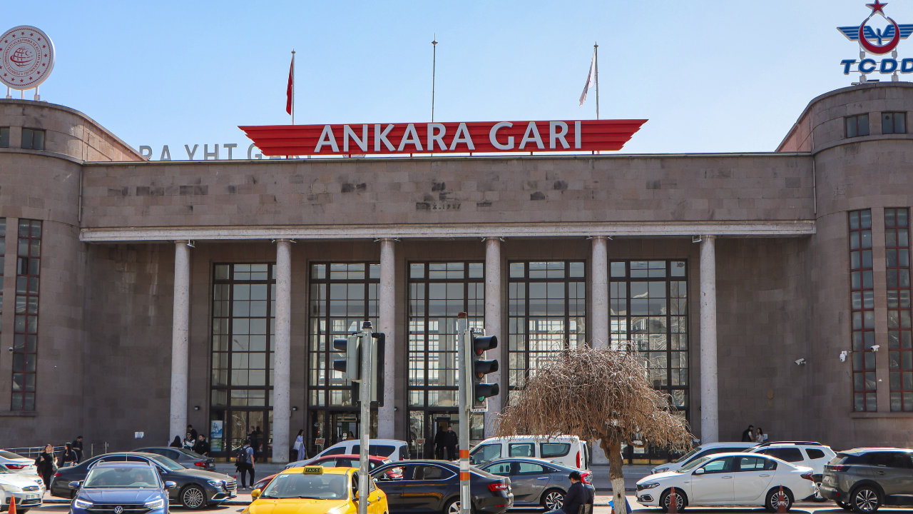 Ankara'da tren seferlerine düzenleme: Bazı duraklar hizmet vermeyecek