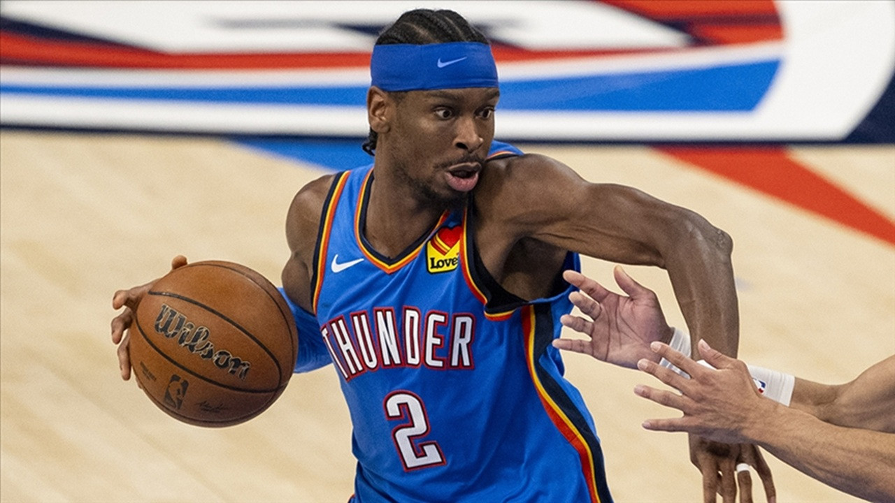 NBA'de sezonun en iyi beşi seçildi