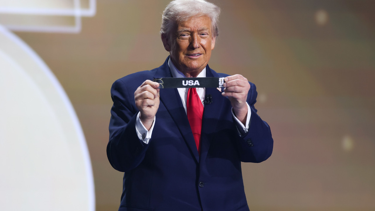 Trump'a yakışır bir Dünya Kupası: Katar 2022'yi kınayanlar ırkçılık ve sinizm karşısında neden susuyor?
