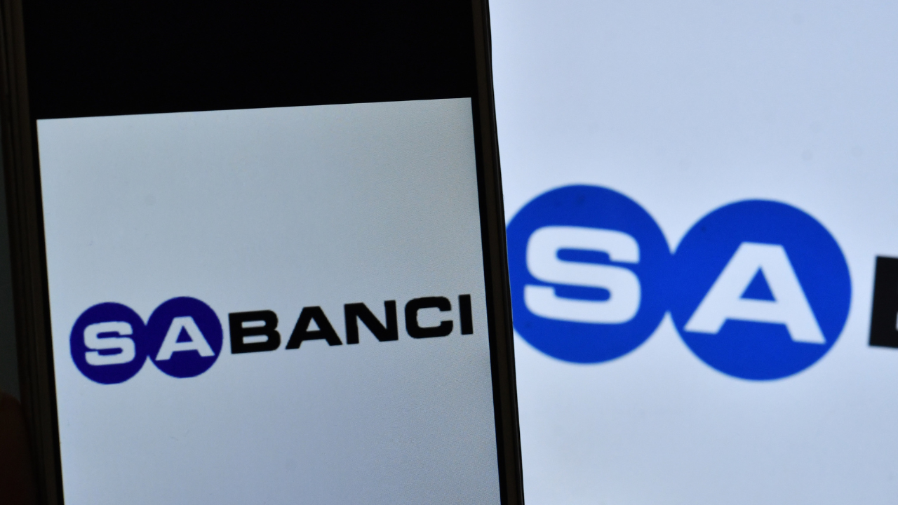 Sabancı Holding, 427 milyon dolarlık satışı tamamladı