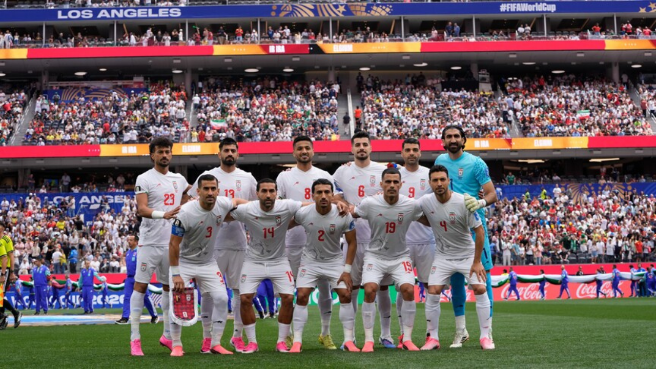İran Milli Futbol Takımı soyunma odasına 'mesaj' bıraktı