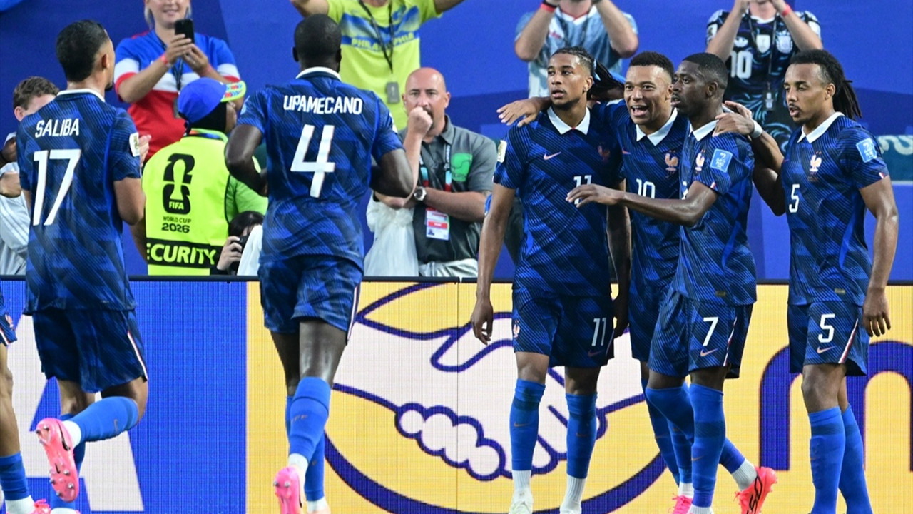 Simon Kuper'den Olise-Mbappe-Dembele yorumu: Rivaldo-Ronaldo-Ronaldinho'dan bu yana en iyisi