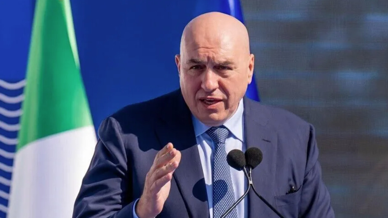 İtalya Savunma Bakanı Crosetto: Ankara'daki NATO Zirvesi, iyi sonuç verecek şekilde tasarlandı