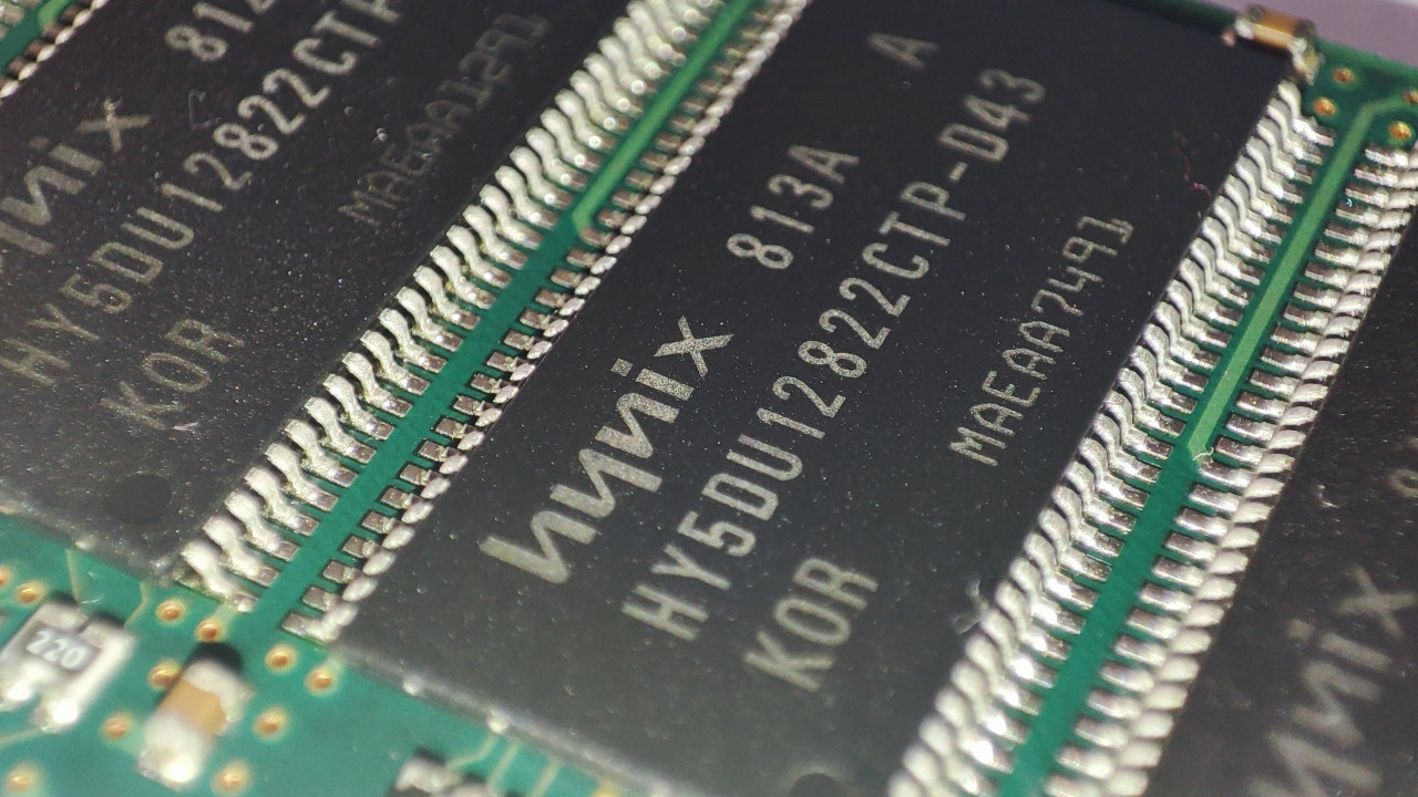 Bloomberg, SK Hynix'i yazdı: Güney Kore'nin altın yumurtlayan tavuğu daha fazla yumurtlamak zorunda