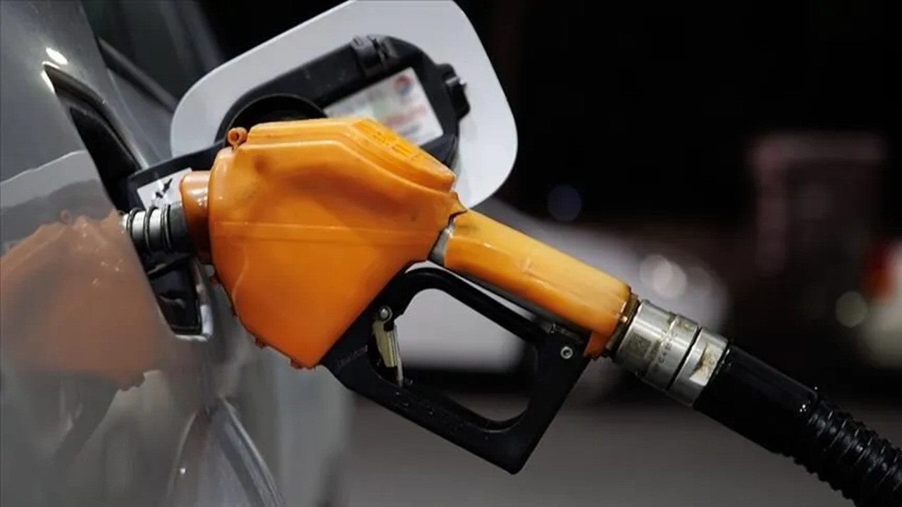 Benzine 2,08 lira zam