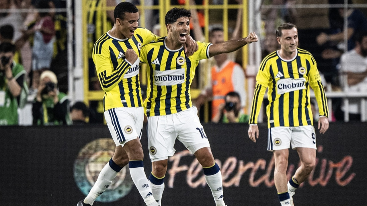 Fenerbahçe Kadıköy'de avantajı kaptı: Sturm Graz'ı 2-0 yendi, rövanş 11 Ağustos'ta