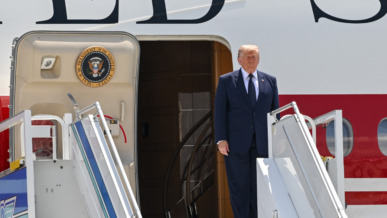 NATO Zirvesi'nde 'yanıltma operasyonu': Trump, İran'ın suikast tehdidinden yemek kamyonuyla kaçmış