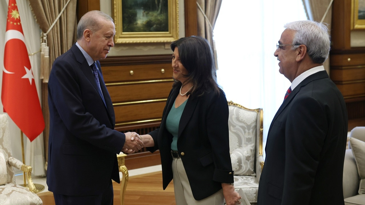 Çerçeve yasanın ardından ilk görüşme: Erdoğan ve İmralı Heyeti, Beştepe'te bir araya geldi